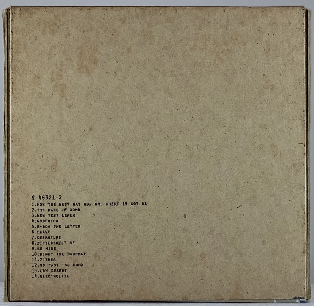 R.E.M. – New Adventures in Hi-Fi [Limited Edition] (CD+Livro usado)