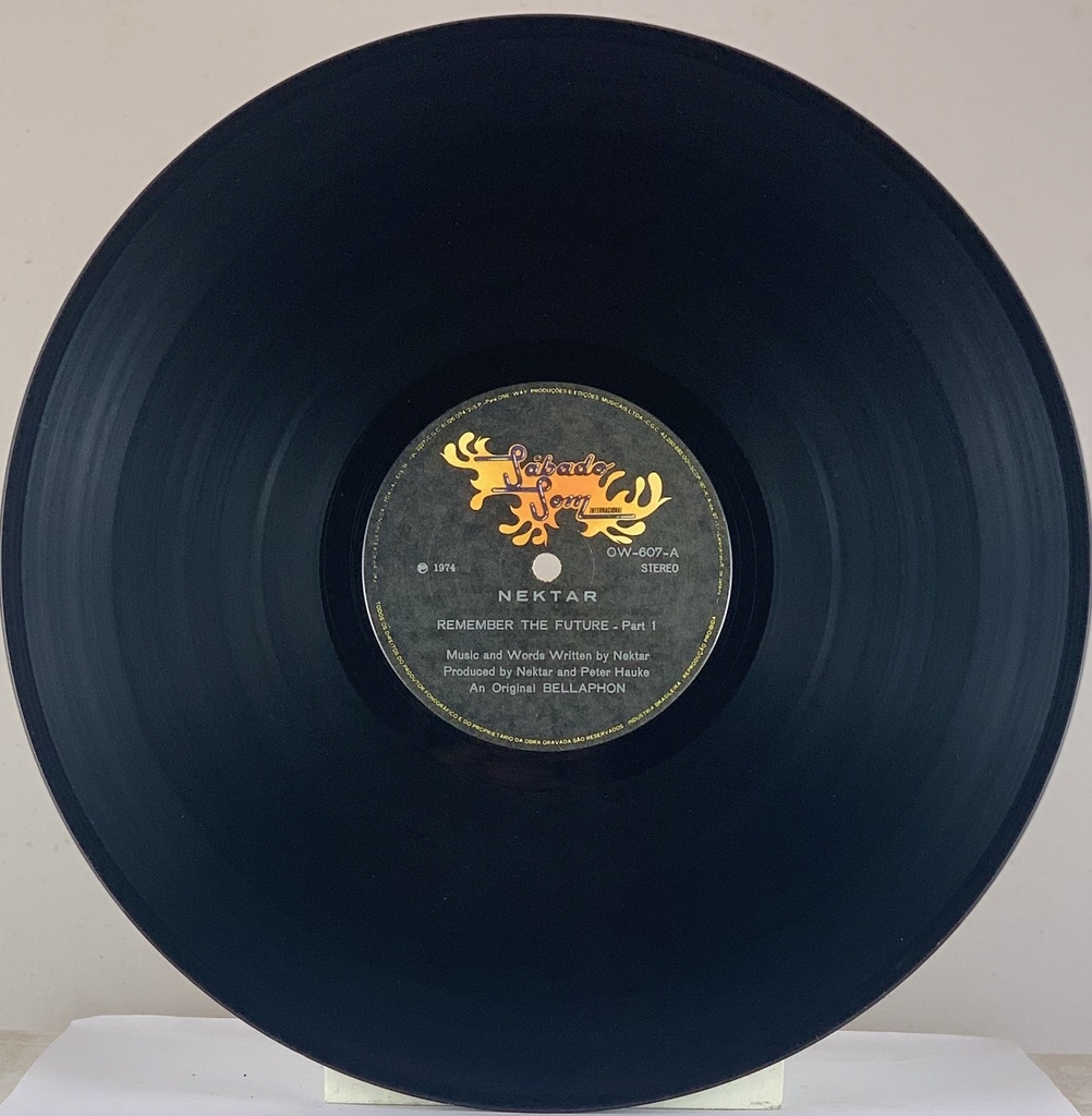 Nektar - Remember the Future (LP usado)