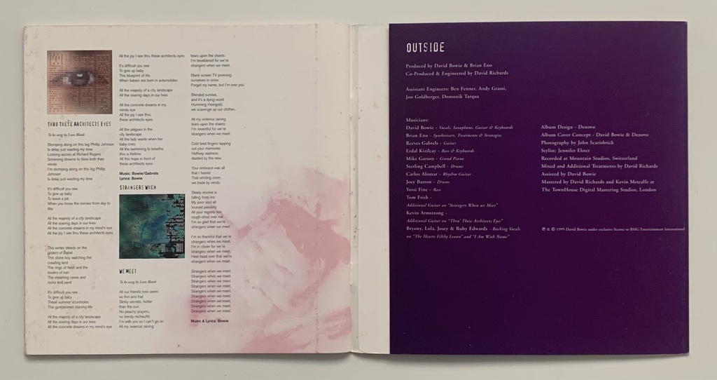 David Bowie – 1. Outside [The Nathan Adler Diaries: A Hyper Cycle] (CD/Livro usado)