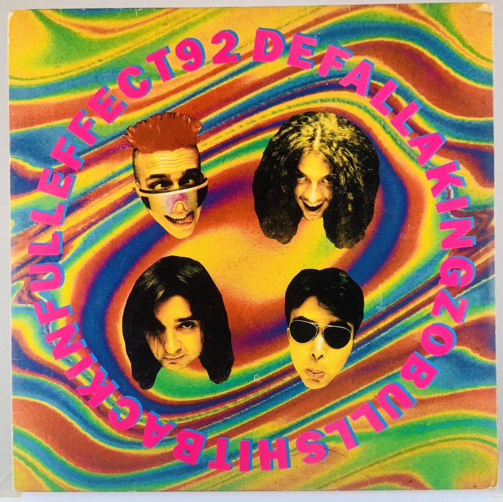 DeFalla - We Give a Shit [Kickin' Ass For Fun] (LP usado)